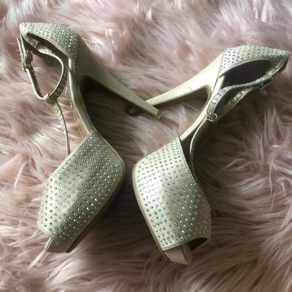 Steve Madden Maggie Rhinestone Diamond platform Heels - Picture 3 of 6